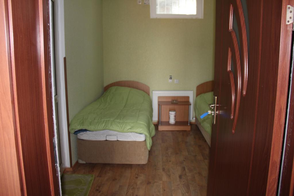 Tourist Hotel Akhaltsikhe  Szoba fotó