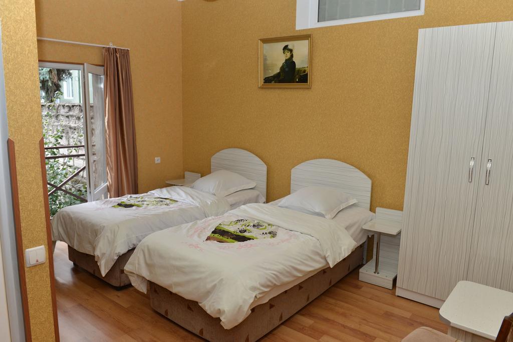 Tourist Hotel Akhaltsikhe  Szoba fotó