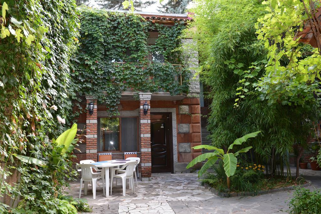 Tourist Hotel Akhaltsikhe  Szoba fotó